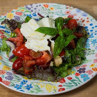 Tomato salad